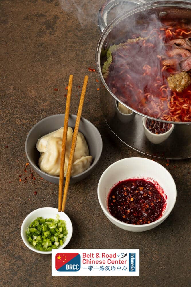 Bumbu Mala khas Sichuan dengan cabai kering dan lada Sichuan yang menjadi warisan budaya kuliner Tiongkok