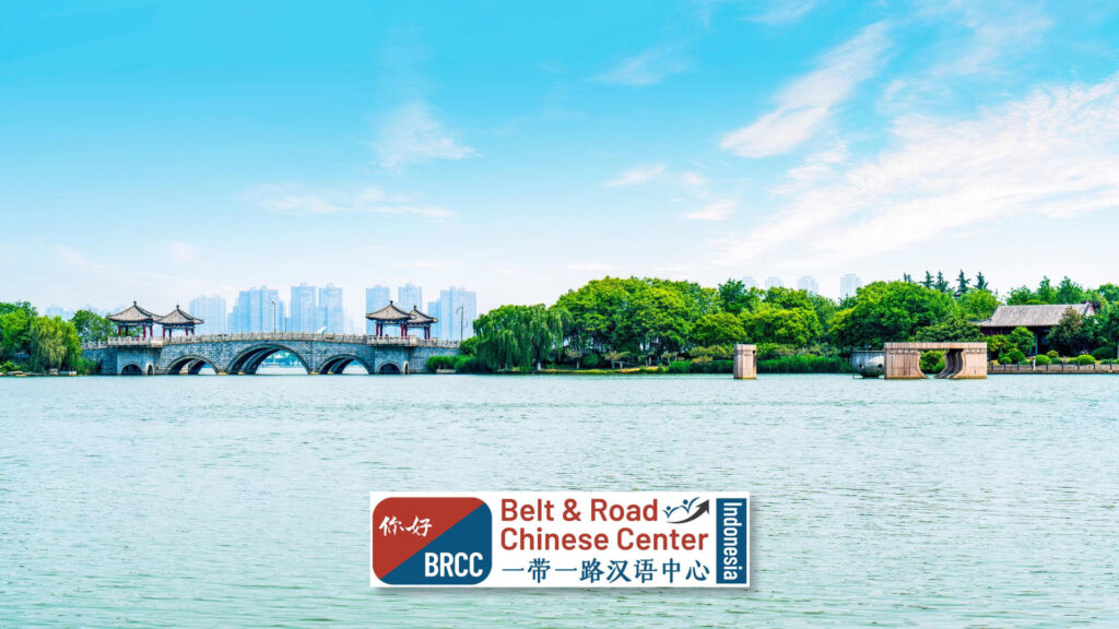 tempat wisata Yulong Lake di kota xuzhou